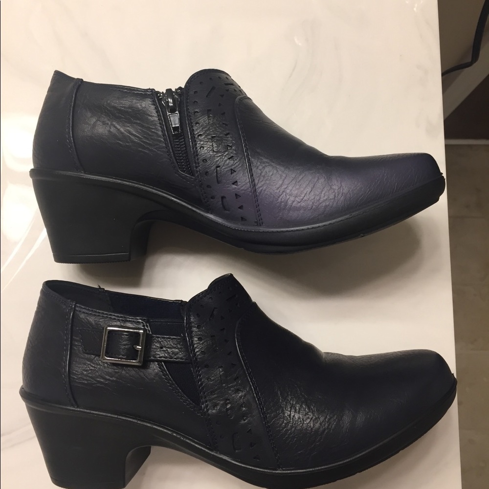 Navy Booties